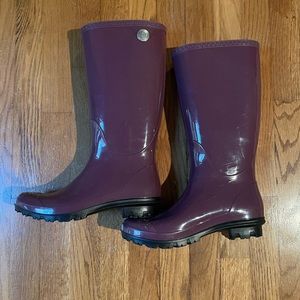 Ugg Size 7 Tall Rain Boots